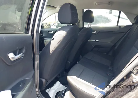 2020 Kia Rio S z USA, uszkodzony, nr VIN 3KPA24AD8LE353878